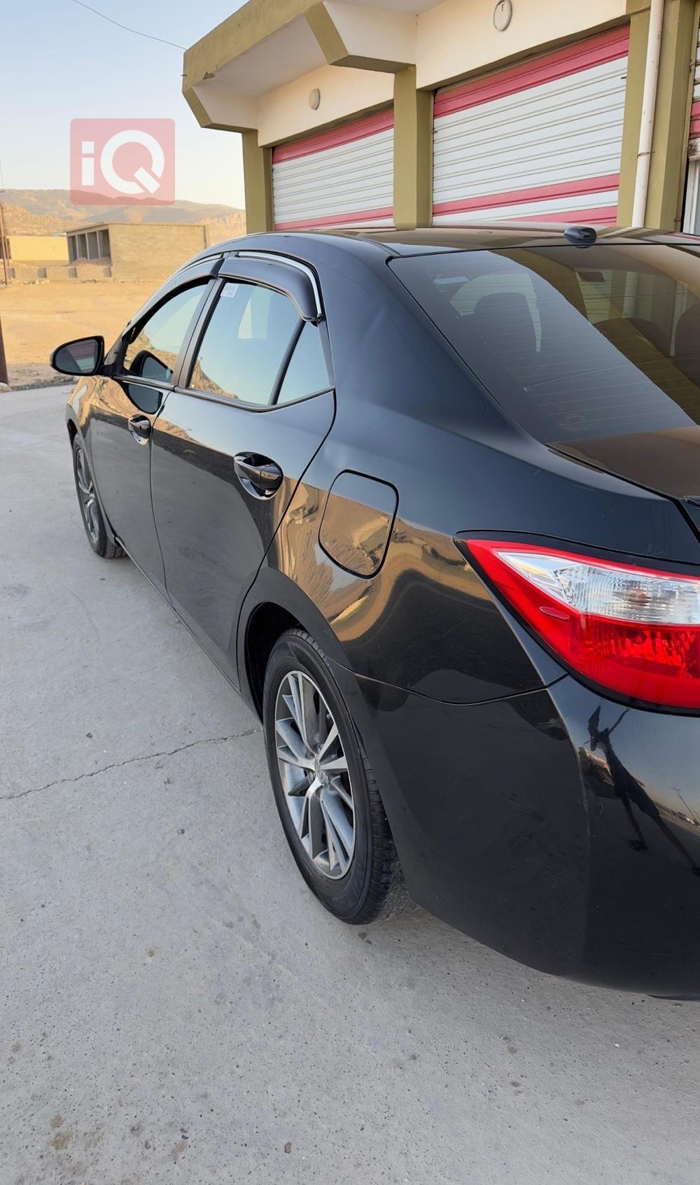 تۆیۆتا کۆرۆلا